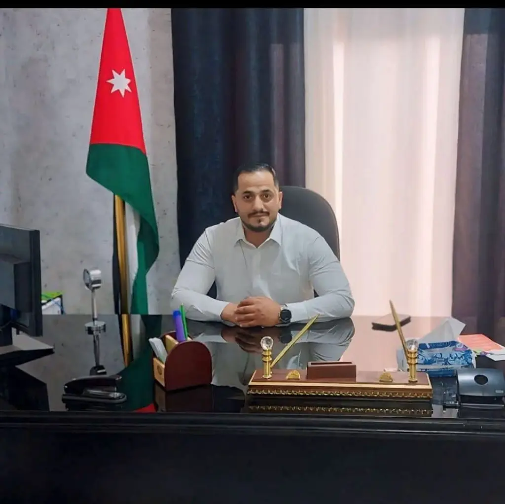 هندسة رأس المال البشري وصناعة الأثر الدكتور عماد حمود الشبلي فارساً بين رصانة الفكر وجسارة الميدان