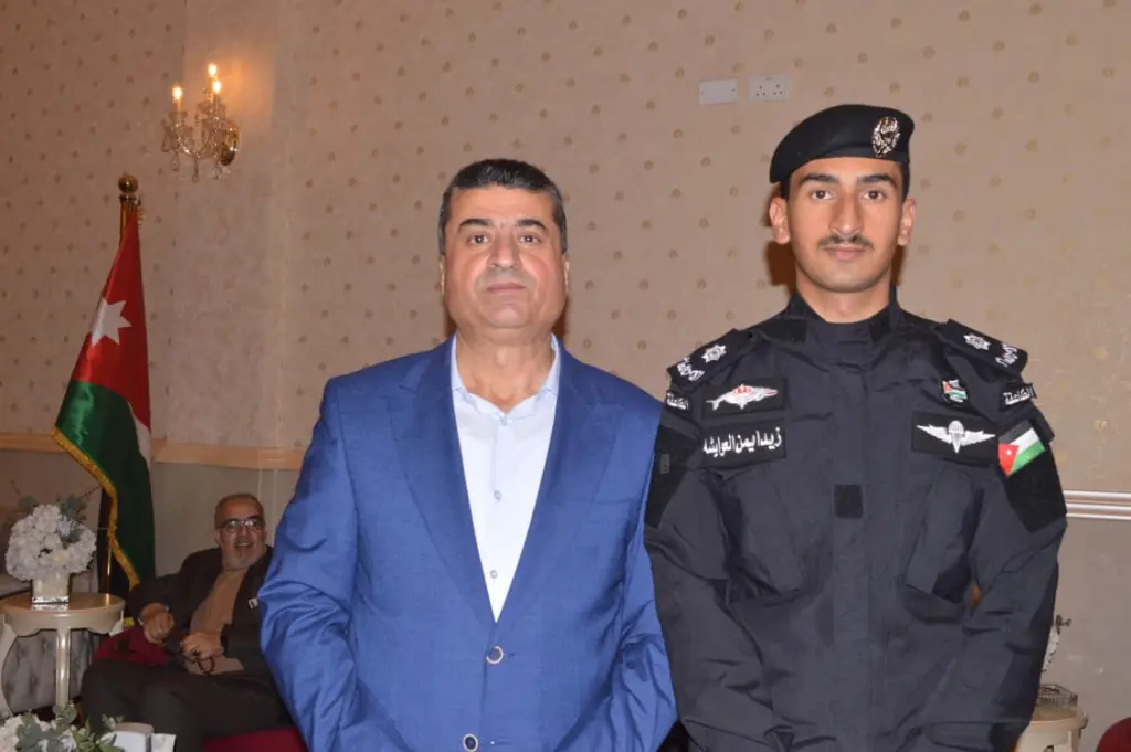 لقطات مميزة من حفل تخرج الملازم زيد نجل الباشا أيمن العوايشة ( شاهد بالصور والفيديو )
