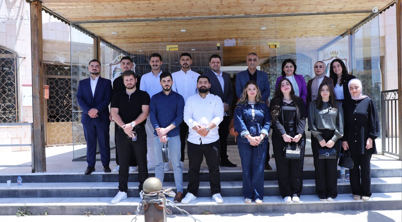 هيئة الإعلام تستقبل وفدًا من طلبة كليّة الإعلام في جامعة البترا