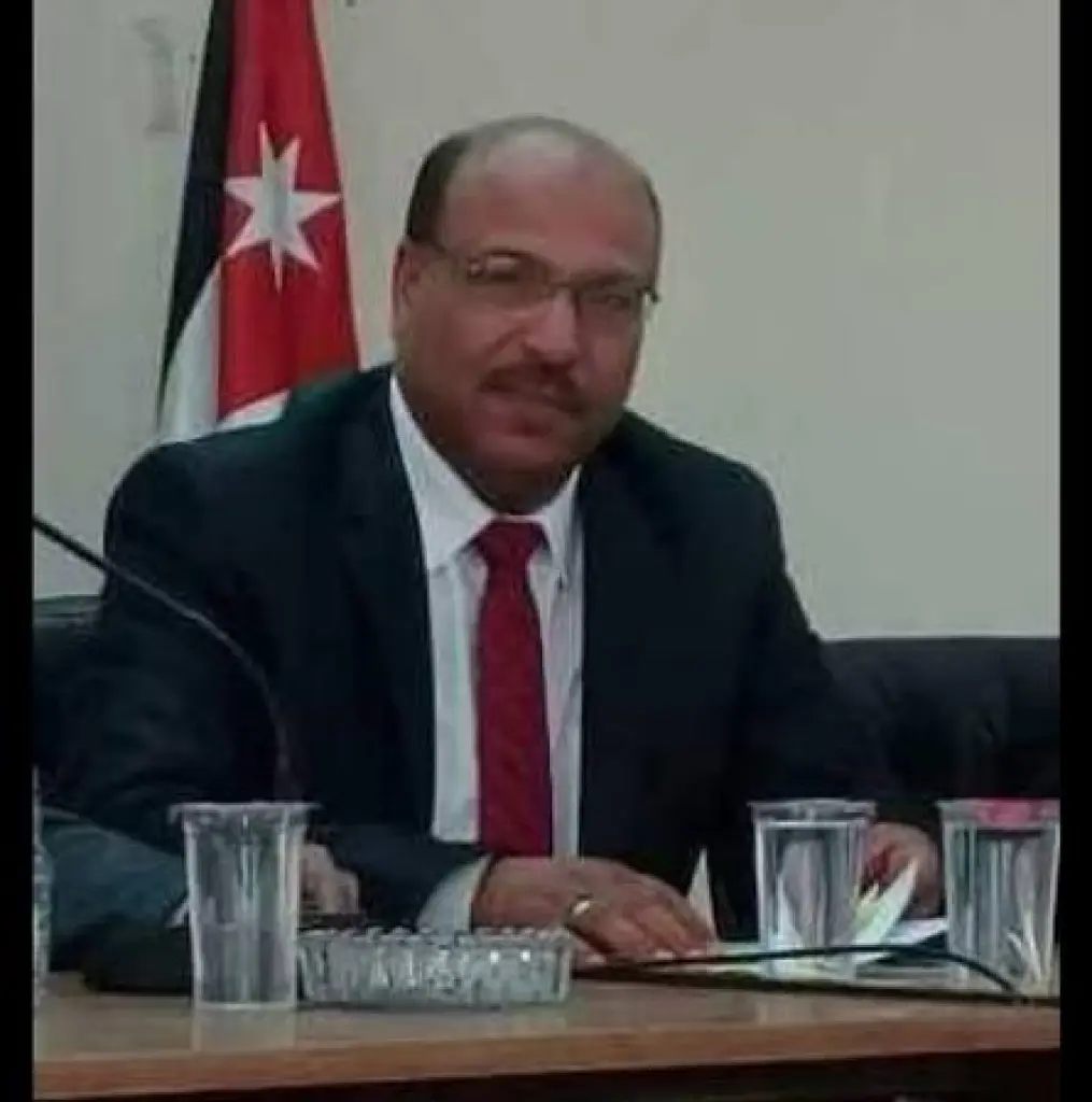 نائب رئيس مجلس محافظة المفرق الأسبق يبارك لـ "القلعة نيوز" إطلاق حلتها الجديدة