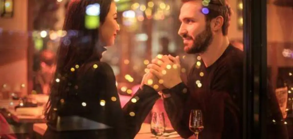 كيفية اهتمام المرأة بزوجها