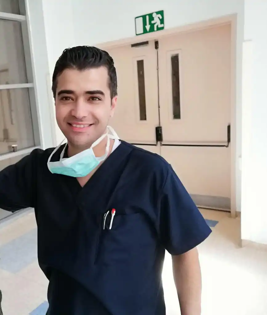 النقيب الدكتور محمد العموش يحصل على البورد الأردني في الجراحة العامة وجراحة المنظار