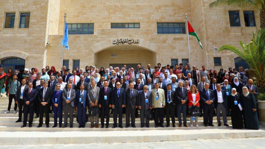 بدء فعاليات المؤتمر الدولي الأول للغة الانجليزية بجامعة الزرقاء