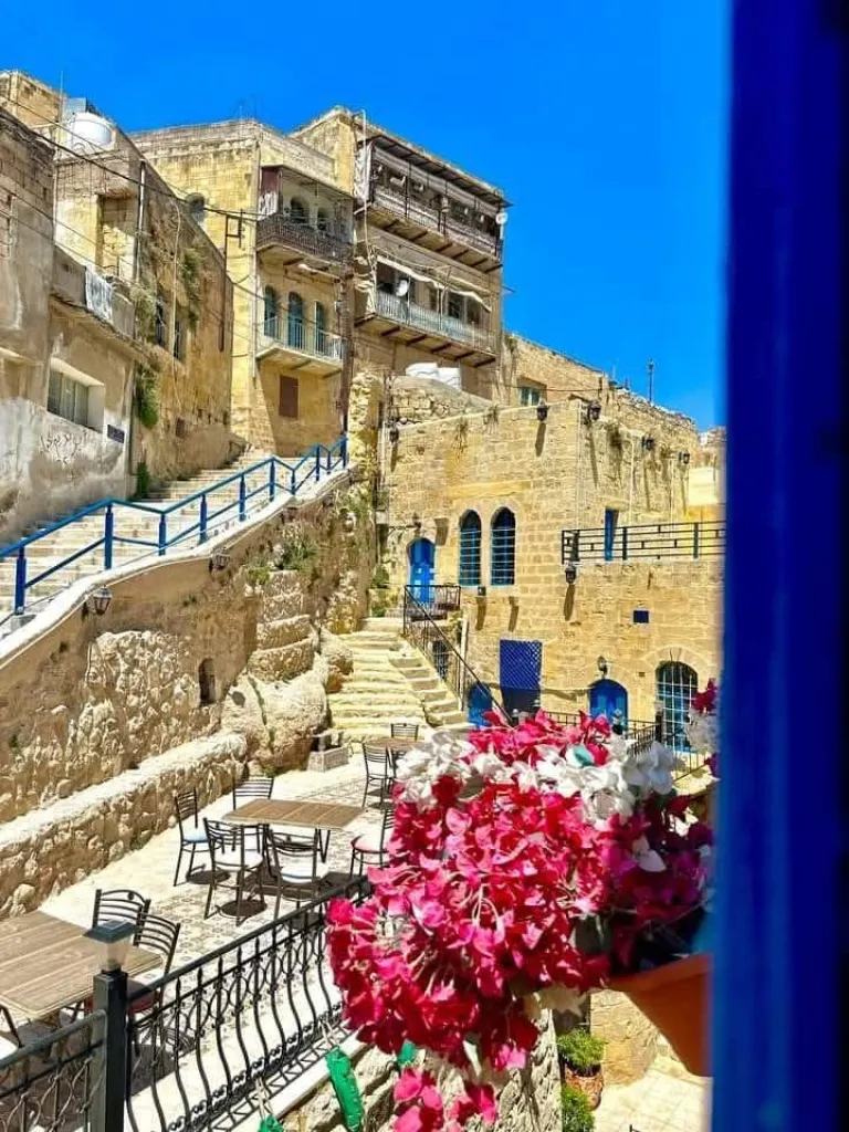 السلط..  تتربع على عرش الجمال والتراث العريق
