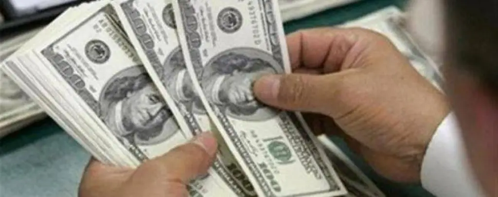 ارتفاع سعر الدولار لأعلى مستوى في أسبوع