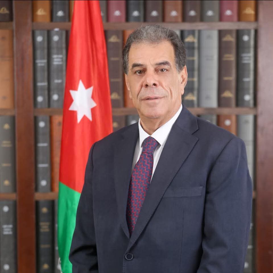 توضيح من نقيب الصيادلة الأسبق الدكتور  عبابنة