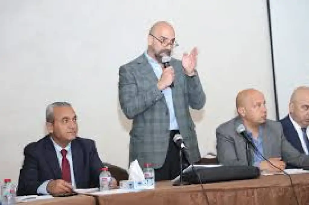عمومية الصيادلة تضع توصيات تطوير العمل النقابي