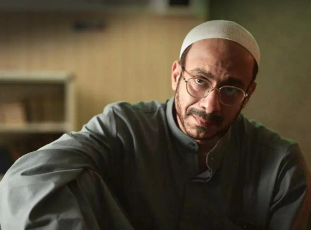 محمد فراج يرد على انتقادات شخصية "الشيخ علاء" في "لعبة جهنم": لا تسيء لأحد