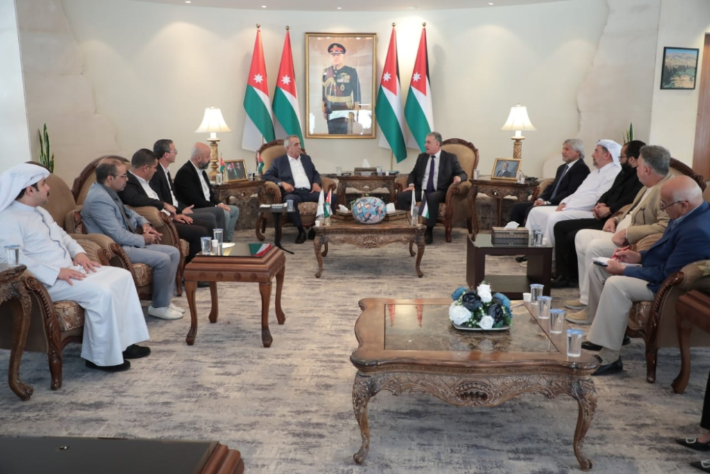 وزير الثقافة يلتقي الوفود العربية المشاركة في مهرجان الأردن المسرحي