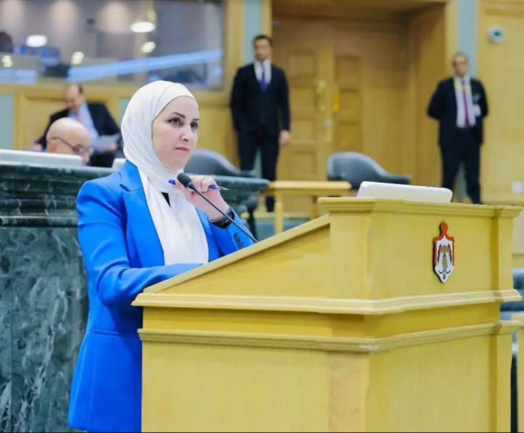 النائب (ه) أبو رمان: اجتماع رئيس الوزراء مع أمناء الأحزاب ليس بروتوكولياً، بل يحمل رسالة واضحة