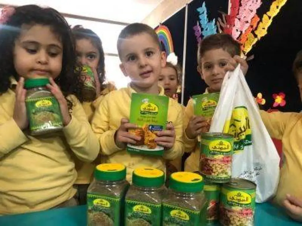 شاهد بالصور ..مشاركة البيروتي في اليوم المفتوح للأكل الصحي بمدرسة الكلية العلمية الإسلامية