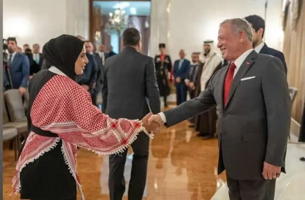 النائب أروى الحجايا تُهنئ جلالة الملك