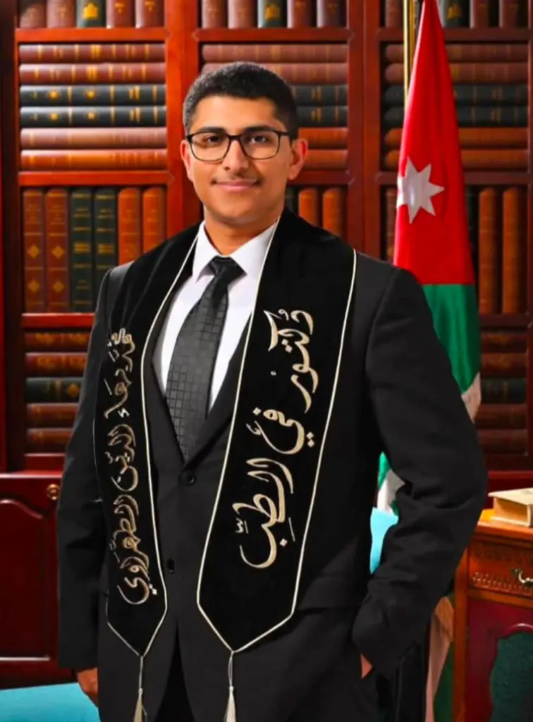 تهنئة للدكتور محمد بهاء الدين الطهراوي بمزاولة مهنة الطب